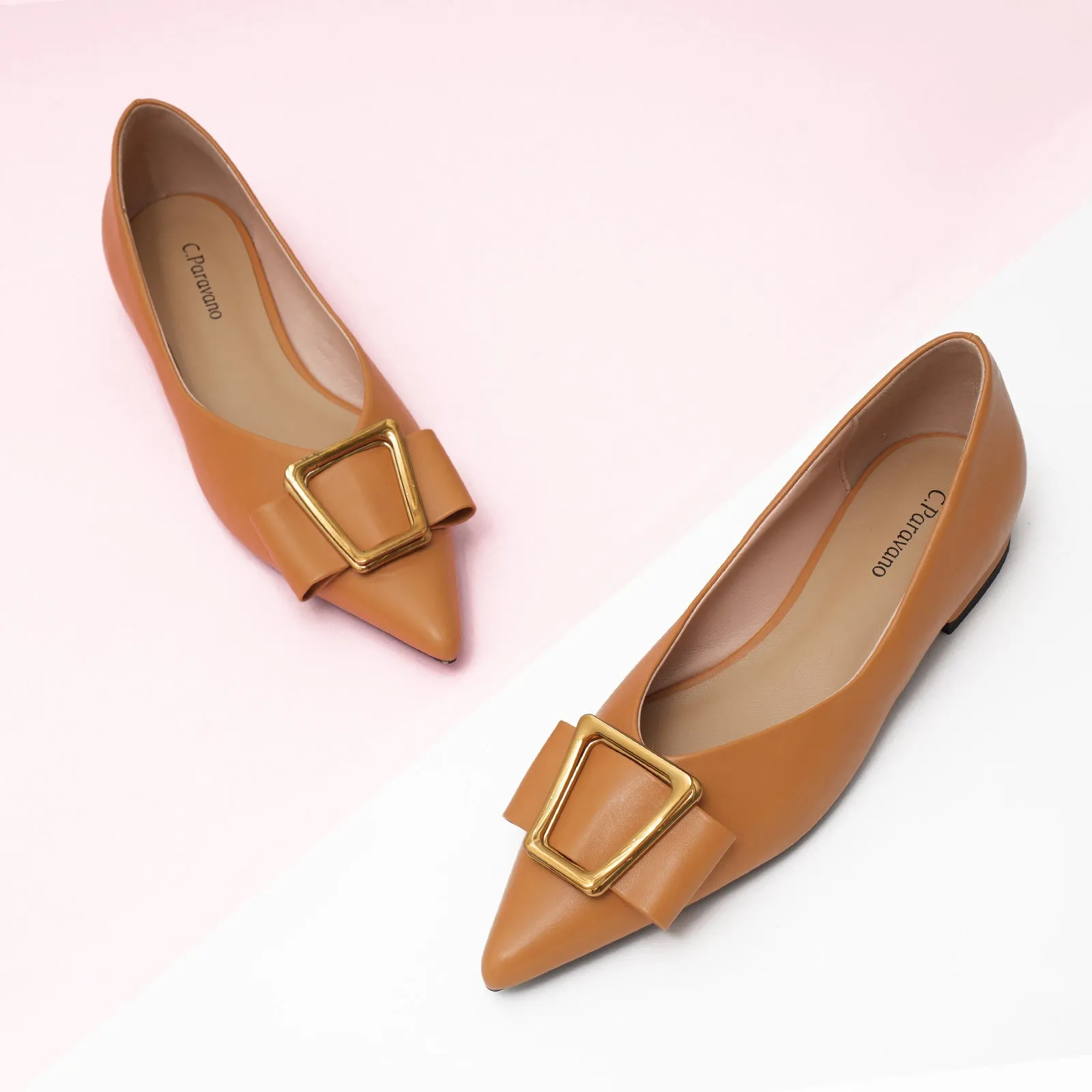 Hot Geometric Buckle Pointed Toe Flats