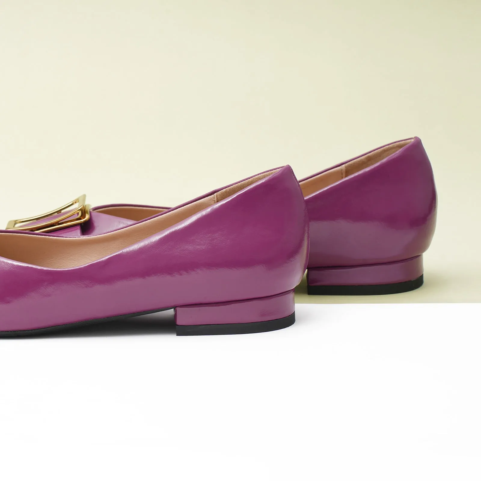Hot Geometric Buckle Pointed Toe Flats