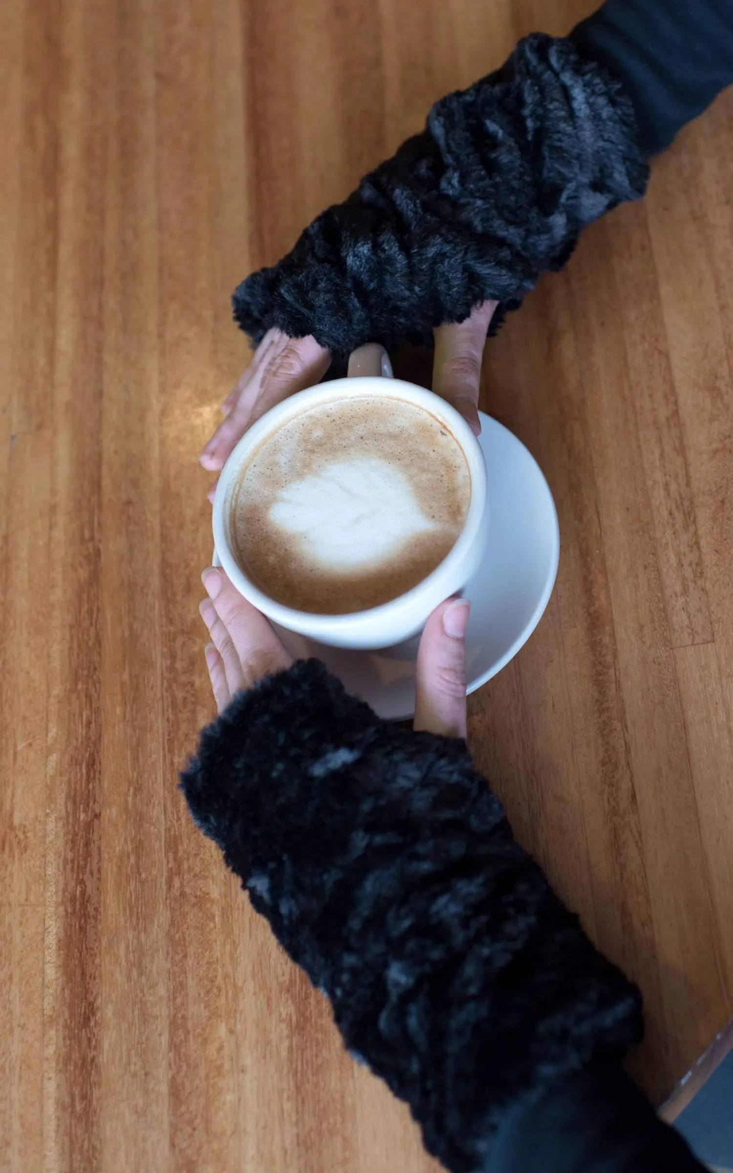Men's Fingerless / Texting Gloves, Reversible - Cuddly Faux Fur in Chocolate