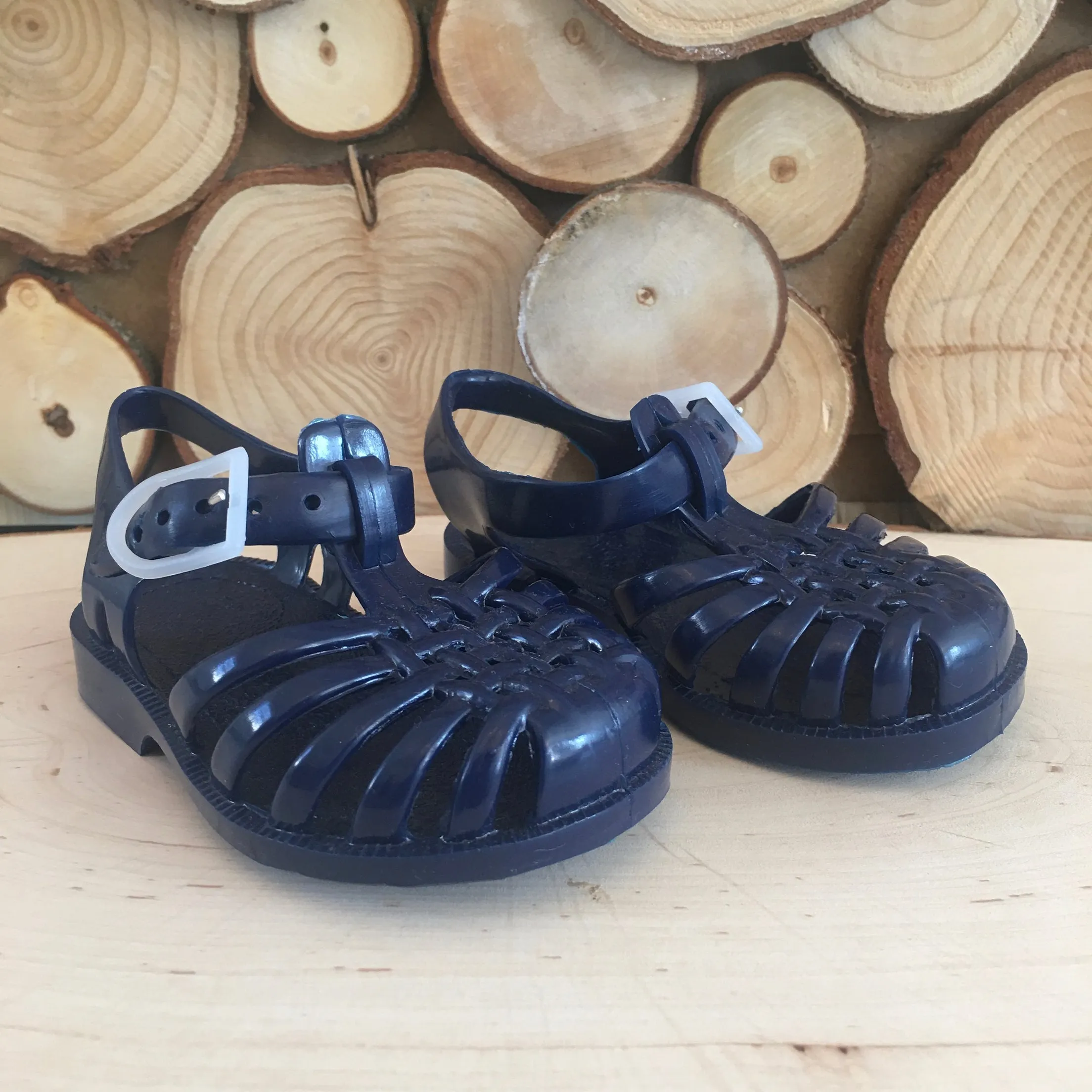 navy jelly shoes