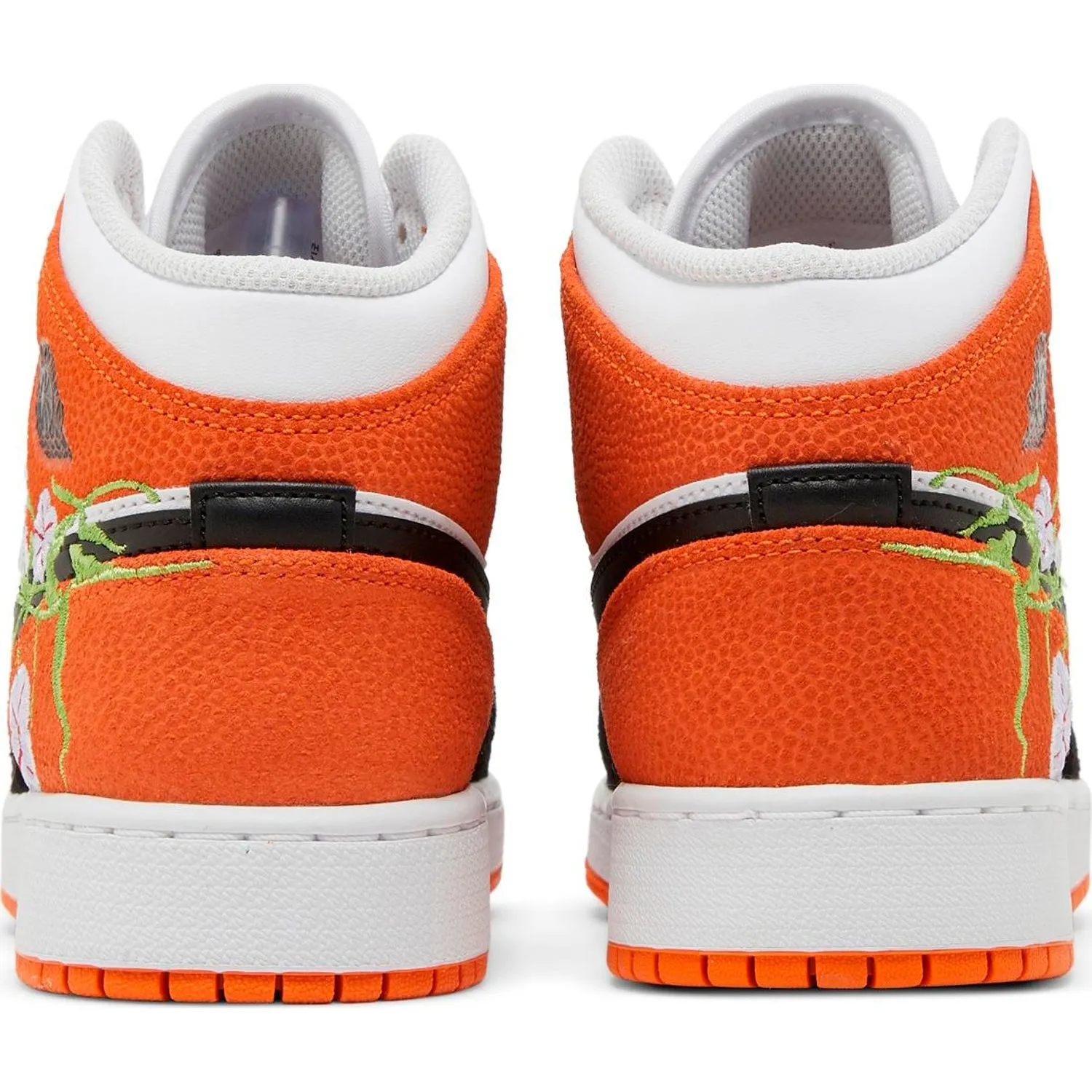 Nike Air Jordan 1 Mid GS sneakers, orange