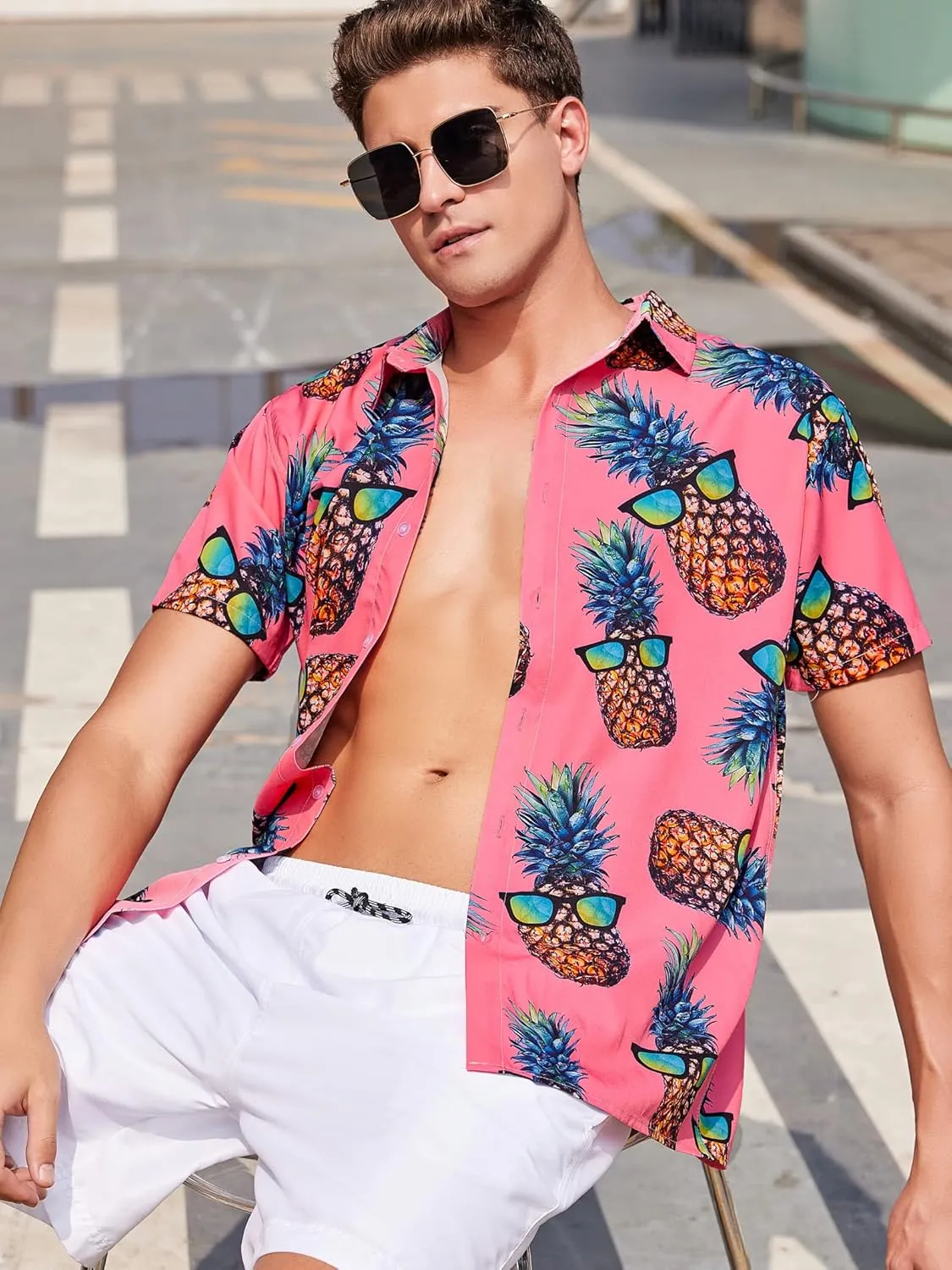 RAISEVERN Mens Hawaiian Shirt Casual Button Down Short Sleeve Tropical Beach Dress Shirt for Summer Holiday